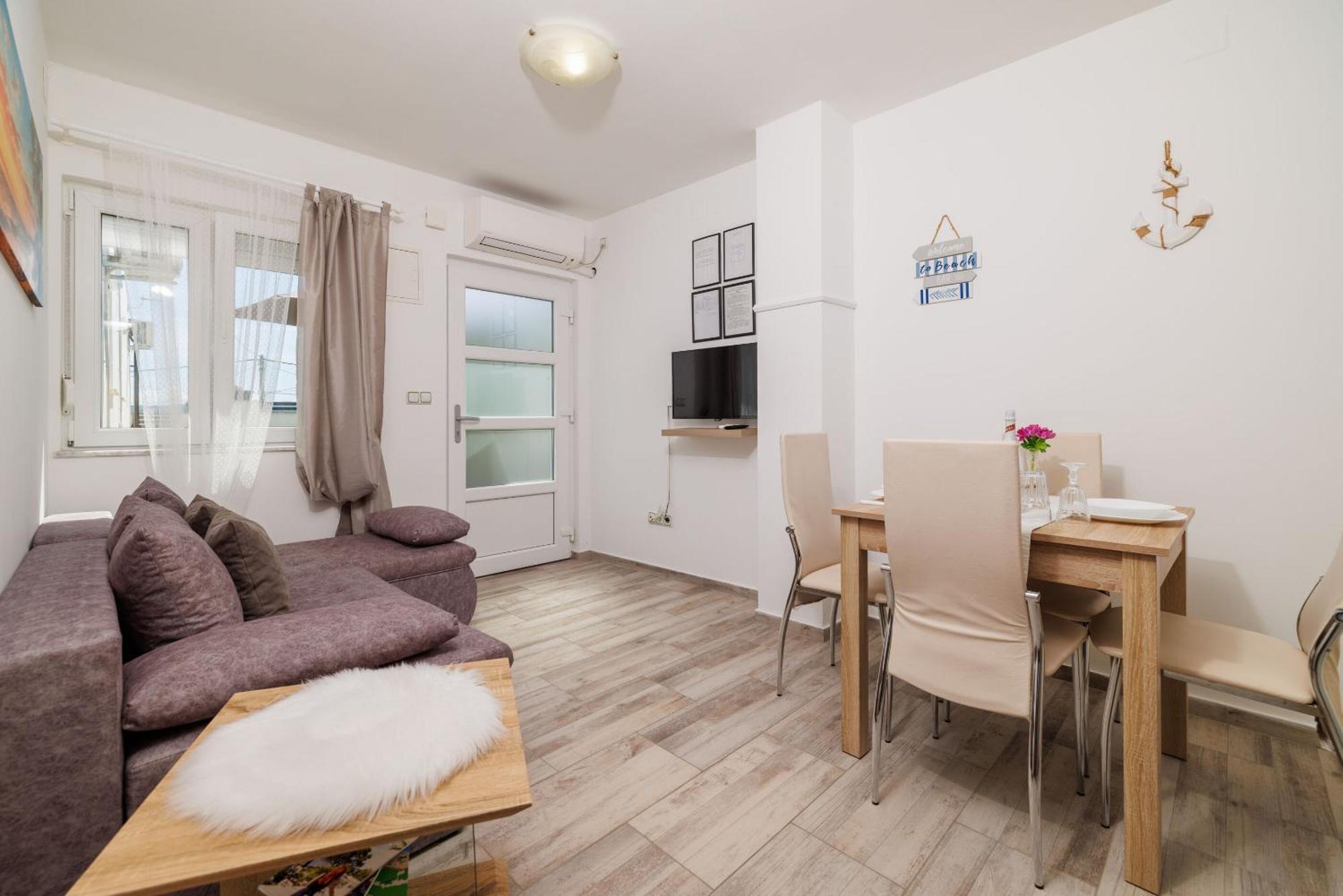 Apartments Luna 크리크베니카 외부 사진